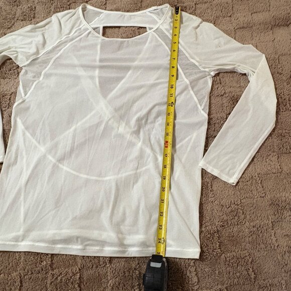 EXCELLENT Lululemon If You're Lucky Long Sleeve Tee T-Shirt Top White 8/10 M - Picture 5 of 8